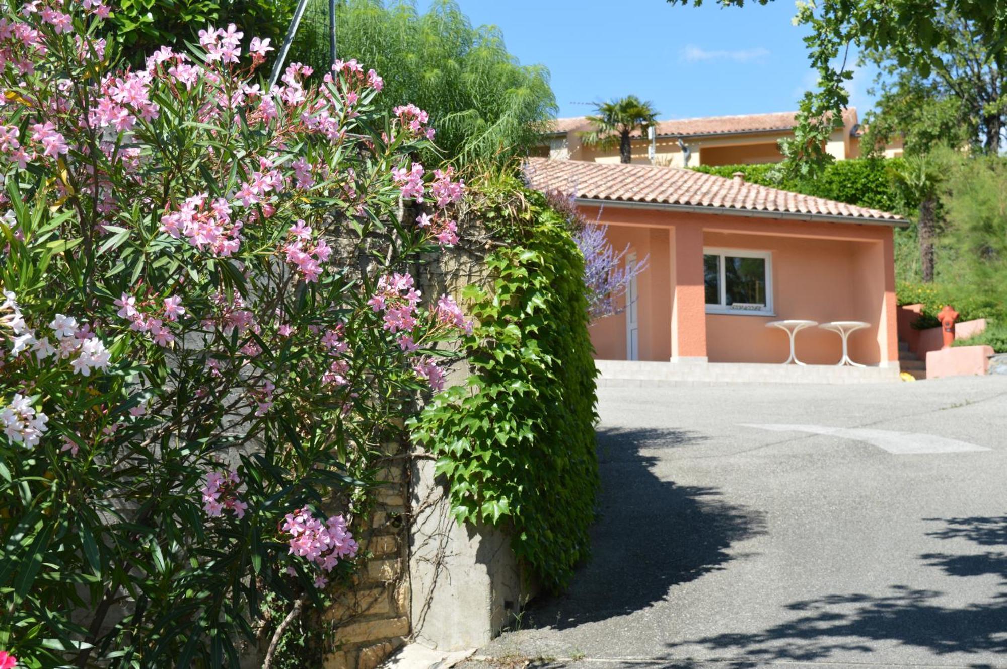 Le Moulin Villa Vallon-Pont-dʼArc Buitenkant foto